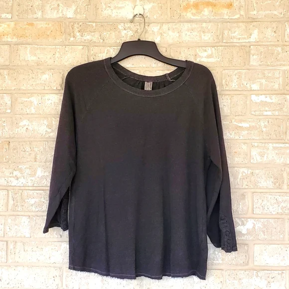 XCVI 3/4 Sleeve Crew Neck Top in Charcoal, Size Large, NWT - Picture 1 of 11